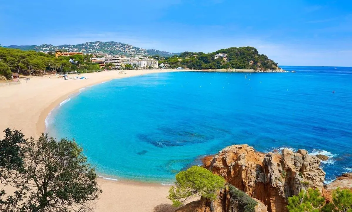 Penthouse Fenals Beach Lloret de Mar Apartment