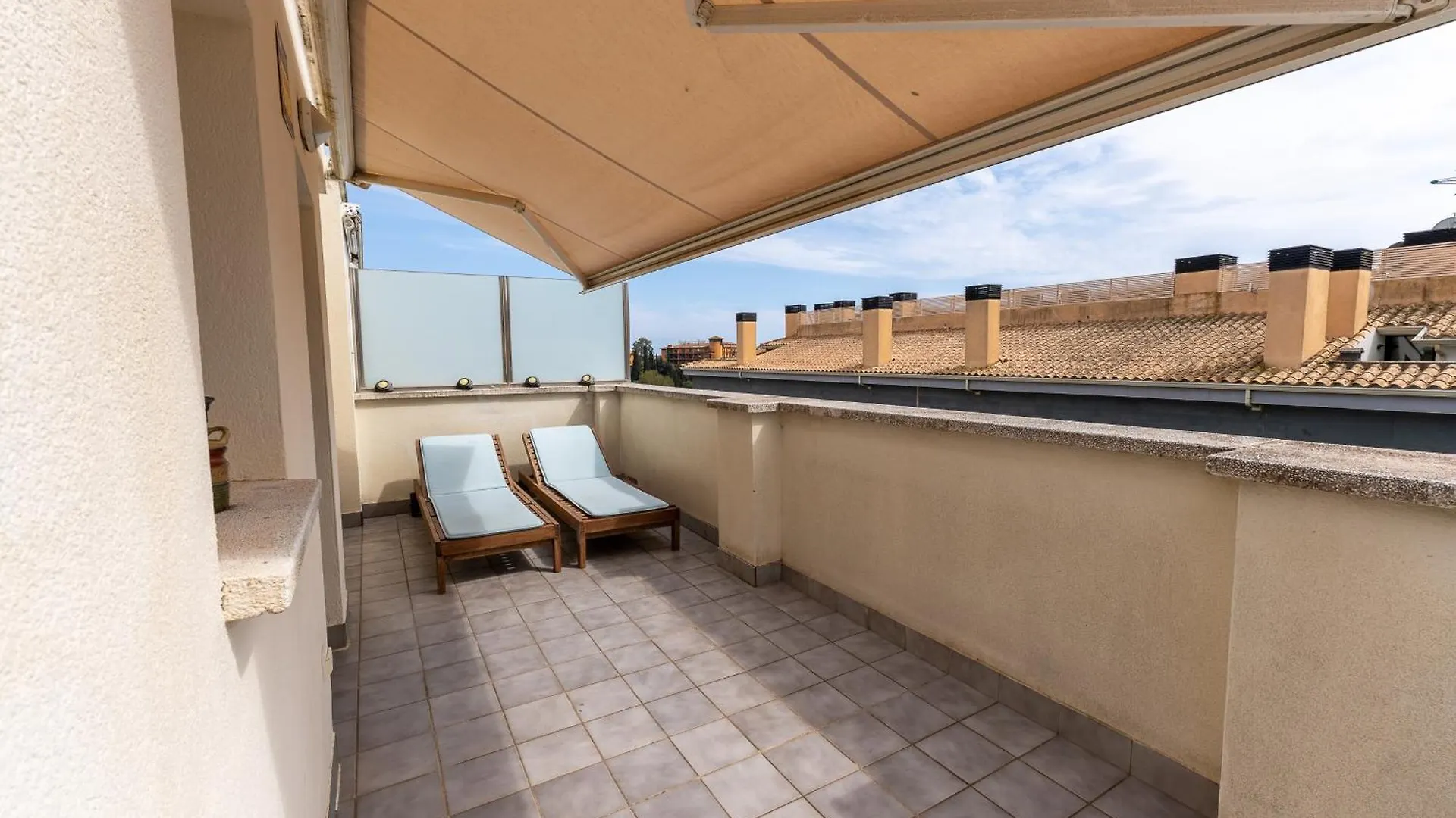 Apartment Penthouse Fenals Beach Lloret de Mar Spanien